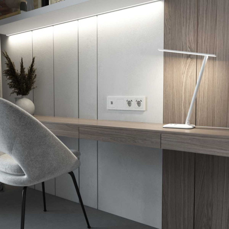 Лицевая панель Werkel Hammer белый W1259201 4690389162756