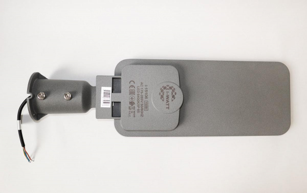 Уличный светодиодный консольный светильник i-Watt i-15106