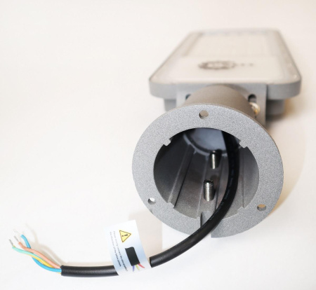 Уличный светодиодный консольный светильник i-Watt i-15106