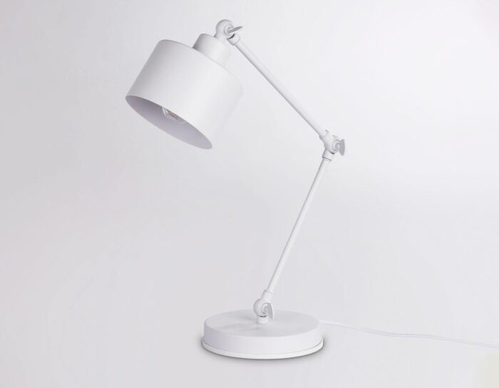 Настольная лампа Ambrella light Traditional TR8152 — изображение 5