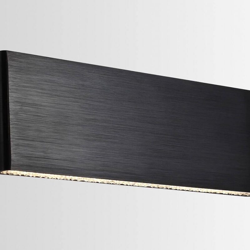 Настенный светильник Lucia Tucci Aero W205 Nero LED