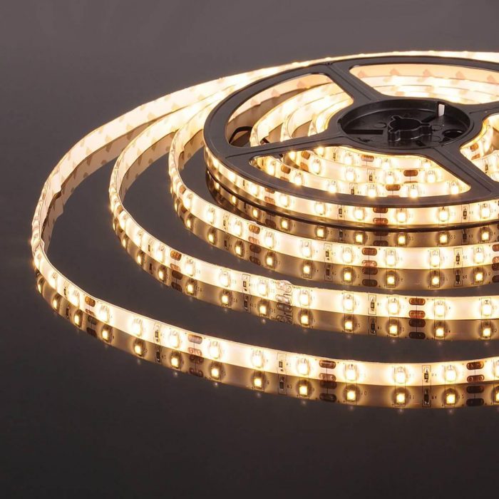 Светодиодная влагозащищенная лента Elektrostandard 4,8W/m 60LED/m 2835SMD теплый белый 5M a052956 — изображение 5